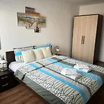 My - Centrum Apartamento KLV